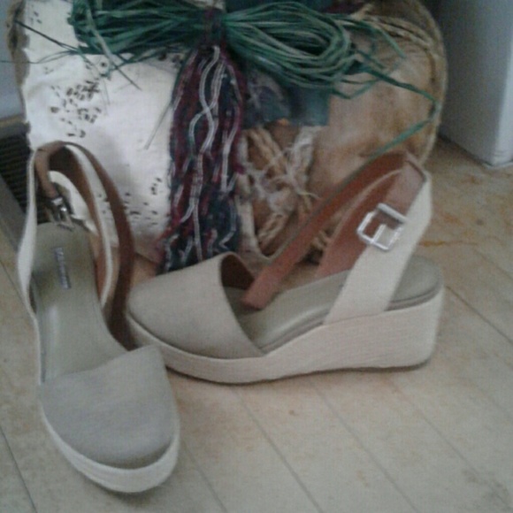 Wedged heels canvas sandle - Picture 2 of 4